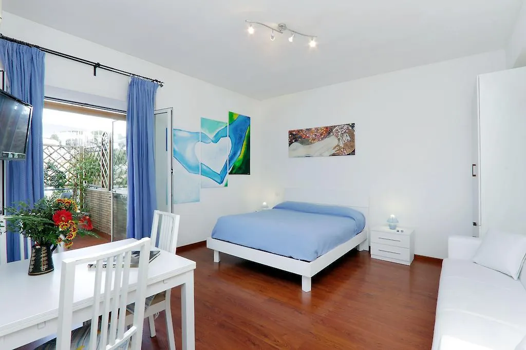 Holiday Rental St Peter'S Area Apartment